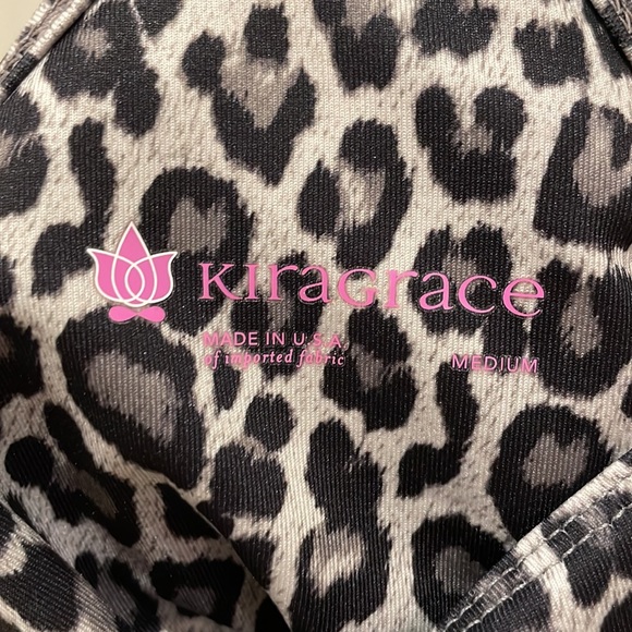 Kira Grace Leopard Print Halter Top - Picture 4 of 4